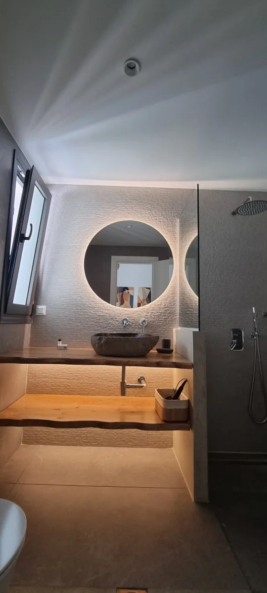 Comfy Suite room