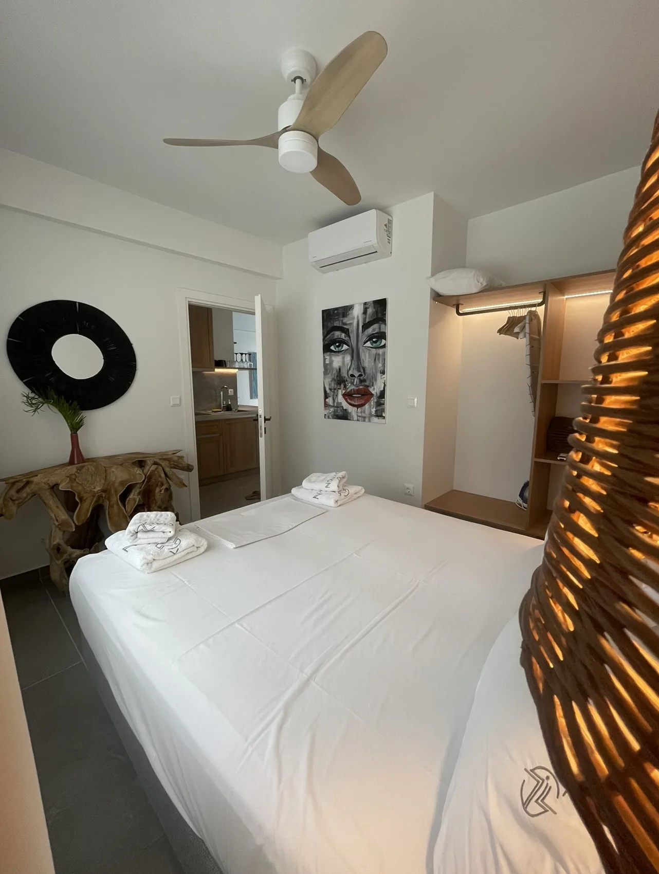 Luxury Suite room